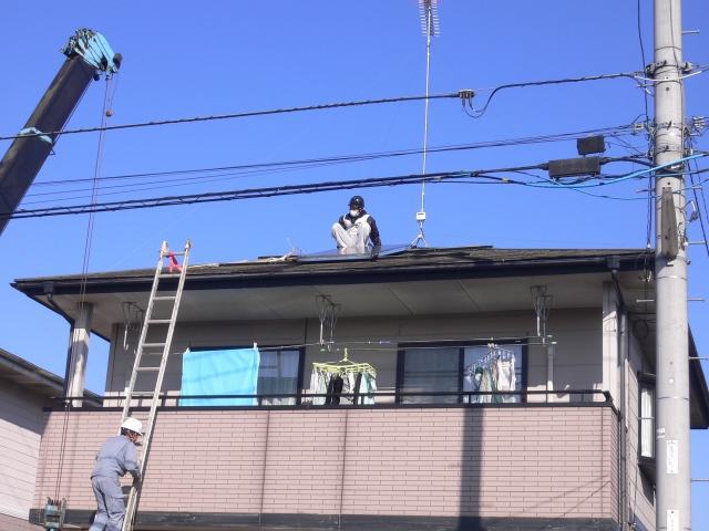栃木小山 太陽光パネル作業中